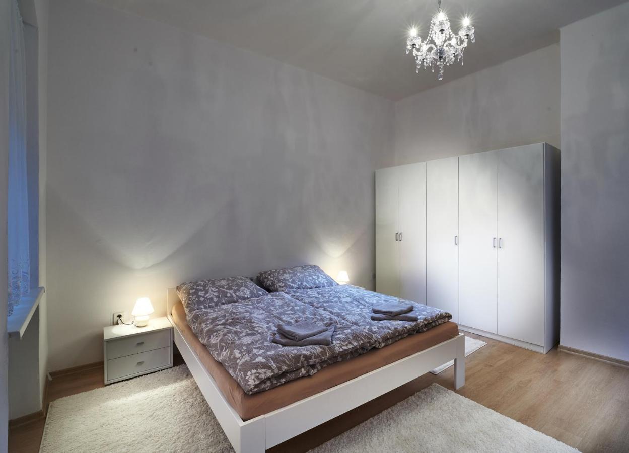 Apartman Bb Centrum Banska Bystrica Exterior photo